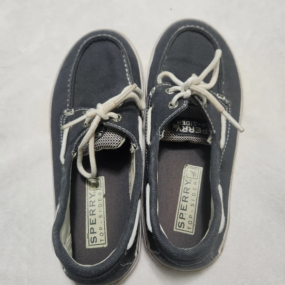 Sperry Boys' Halyard Navy Blue Boat Shoes